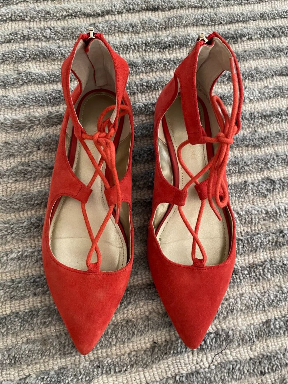 LAST Saks Fifth Avenue Orange Red Suede Flats 6.5 Retro Classic Pointed Toe GUC